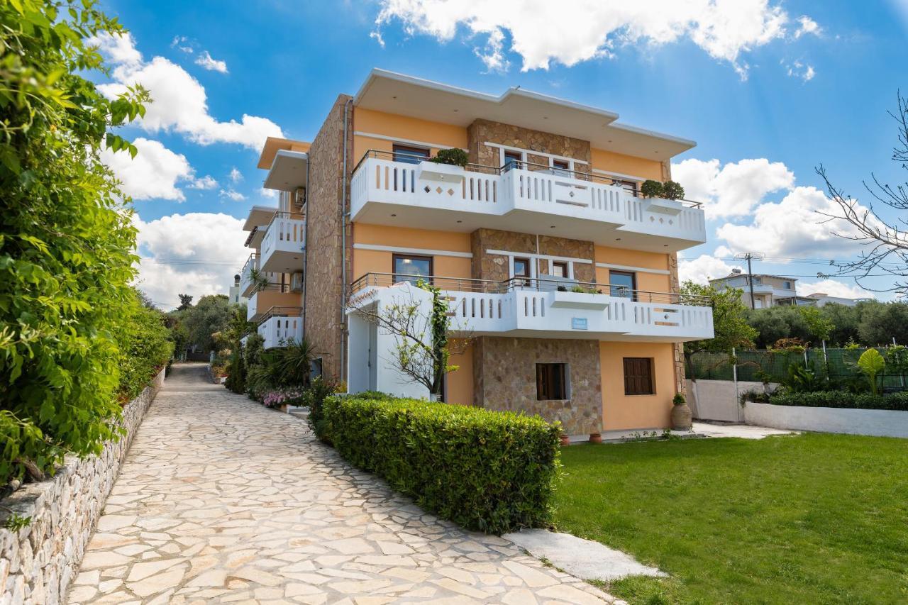 Aphrodite Apartments Каливес Екстериор снимка