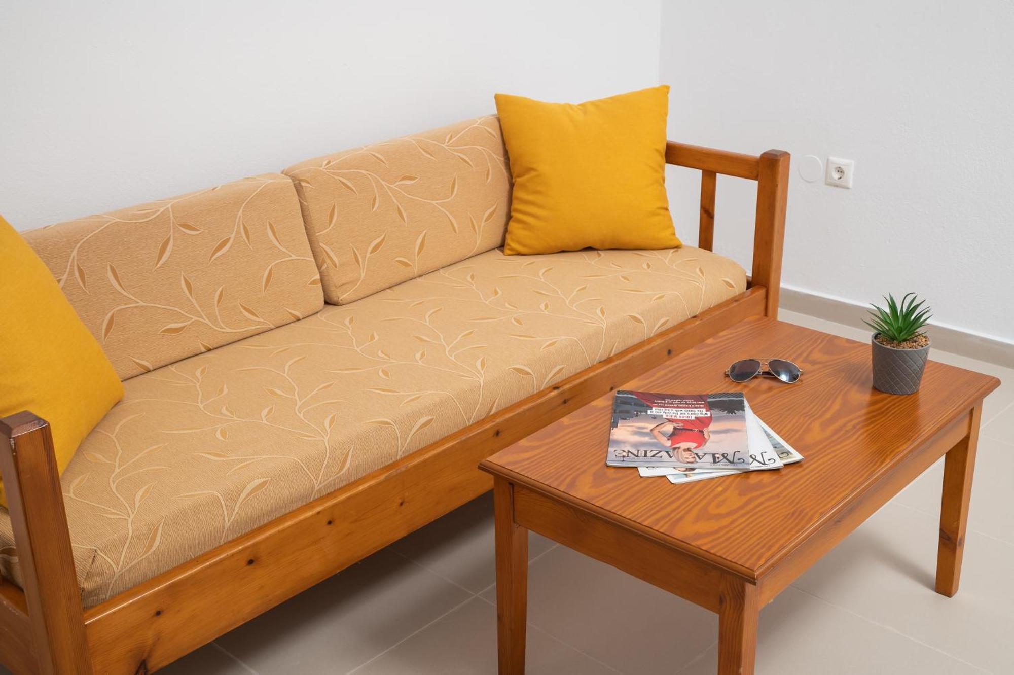 Aphrodite Apartments Каливес Стая снимка